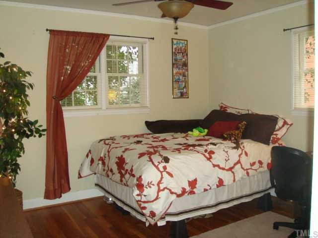 805 West Lenoir Street Raleigh, NC 27603 - Photo 7 of 12 Bedroom