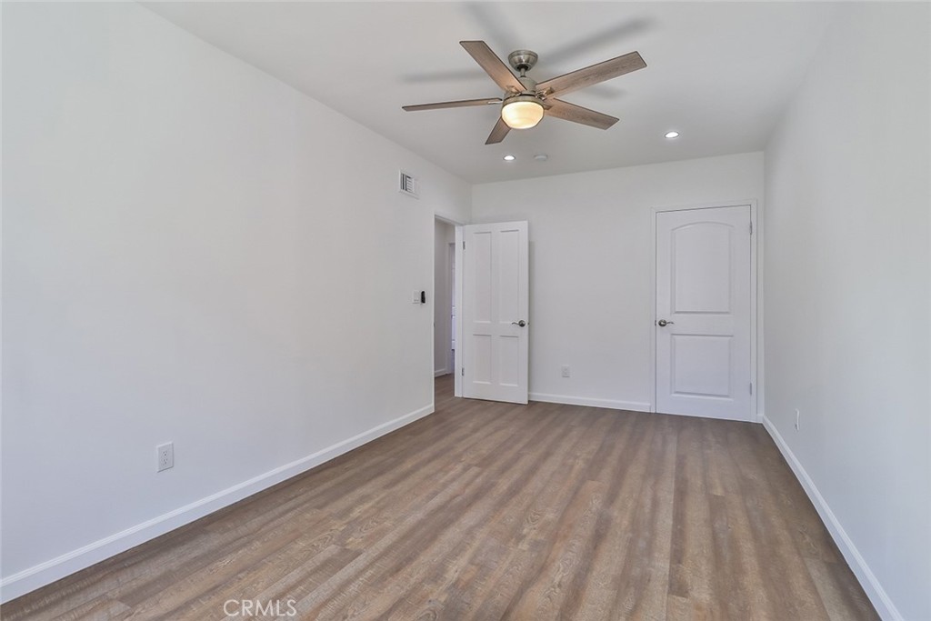 14434 Greenleaf Street Sherman Oaks, CA 91423 - Photo 14 of 29