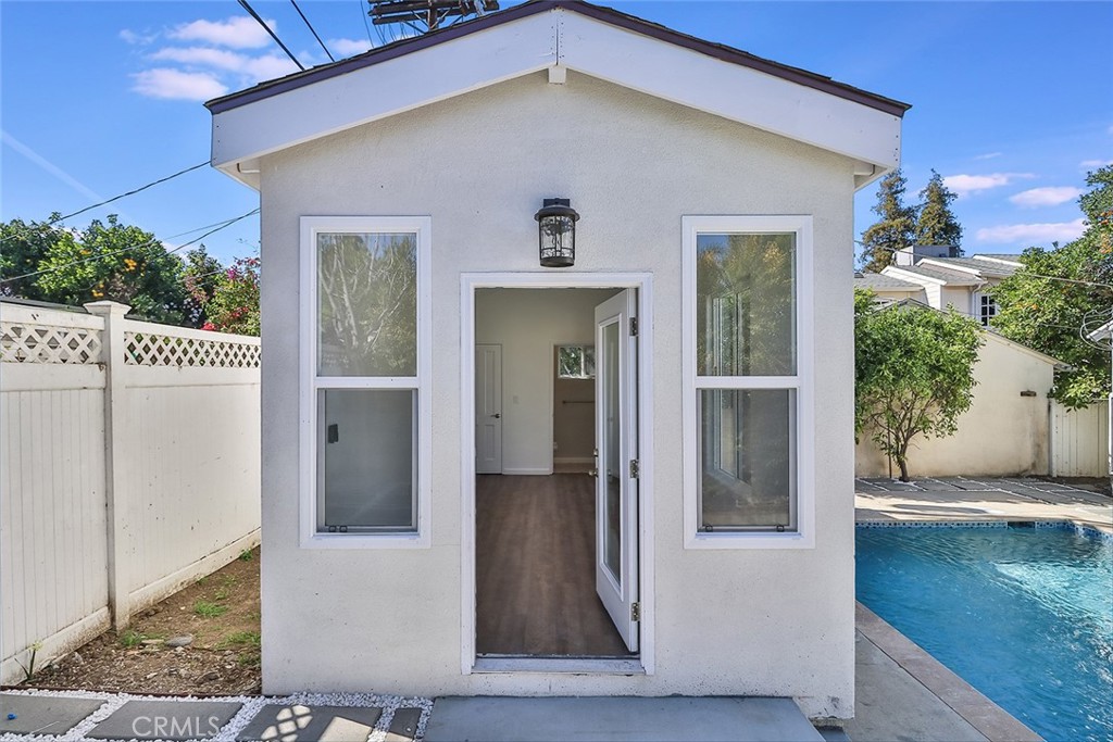 14434 Greenleaf Street Sherman Oaks, CA 91423 - Photo 25 of 29