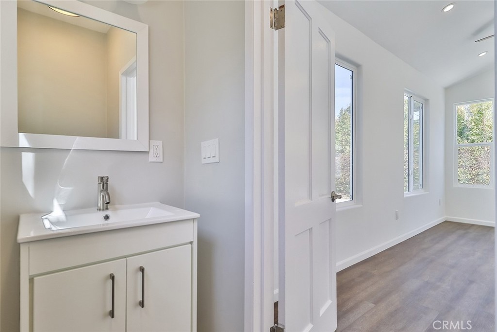 14434 Greenleaf Street Sherman Oaks, CA 91423 - Photo 28 of 29