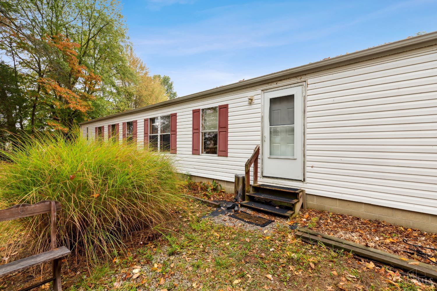 6139 Belfast Road Goshen, OH 45122 - Photo 8 of 26