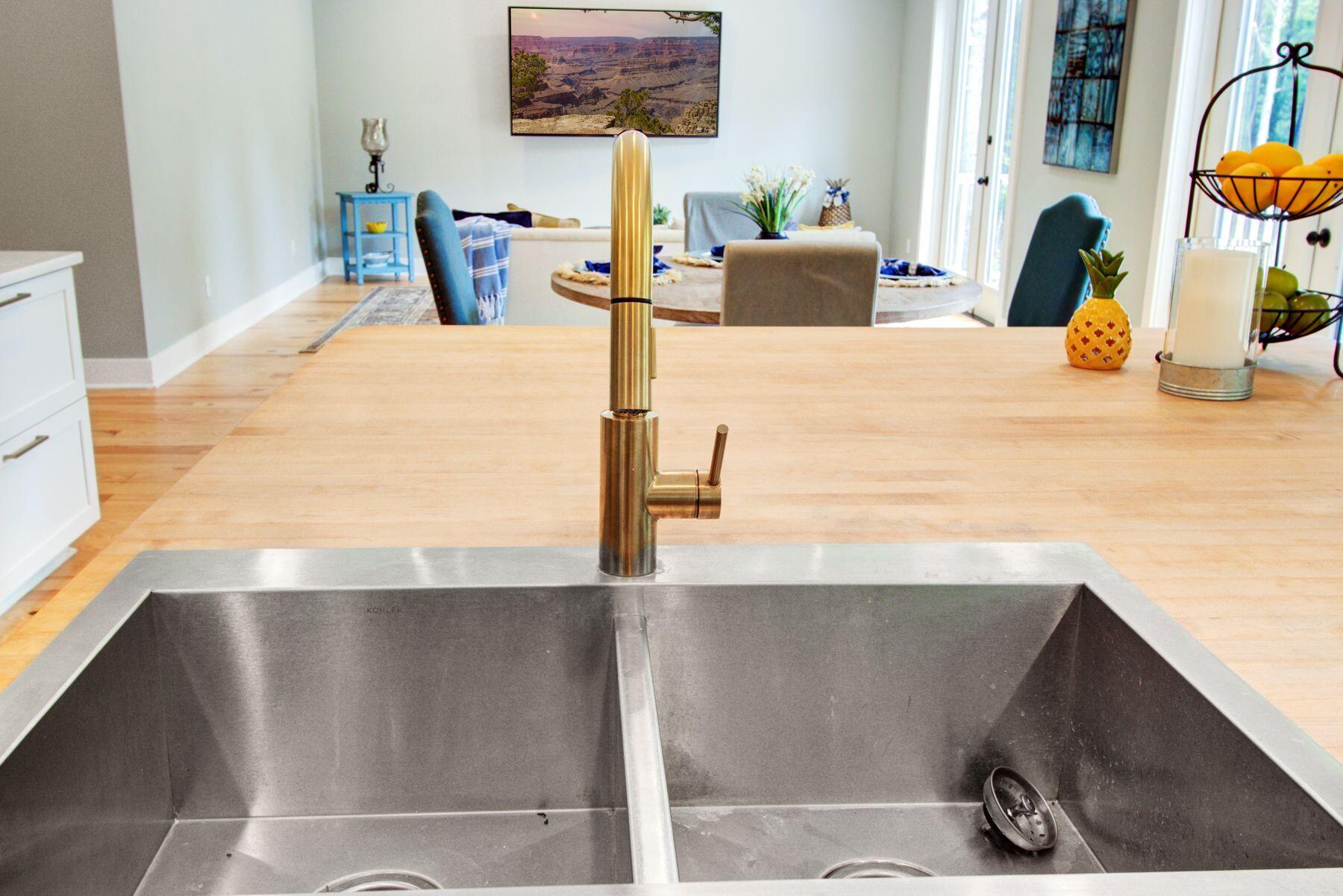 5943 Kelsey's Mill Road Ravenel, SC 29470 - Photo 18 of 50 Sink