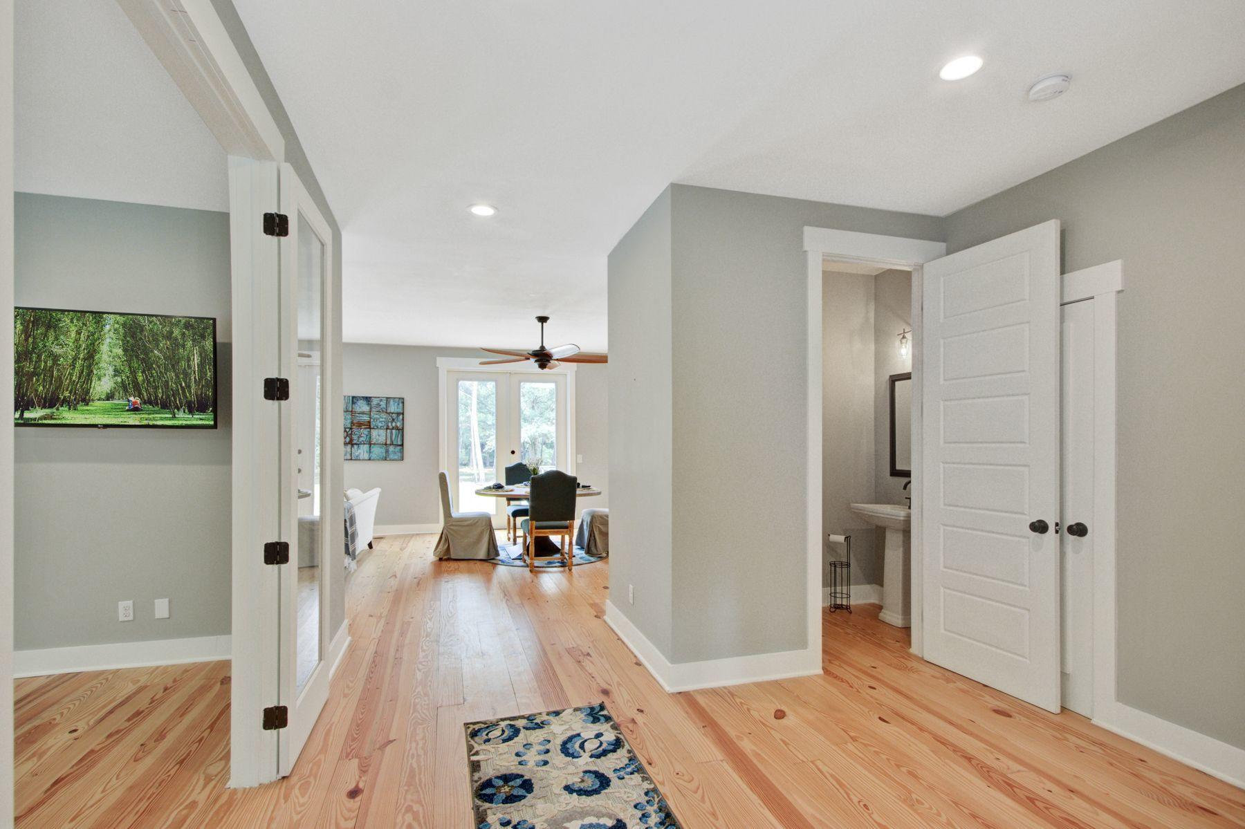 5943 Kelsey's Mill Road Ravenel, SC 29470 - Photo 5 of 50 Entry way