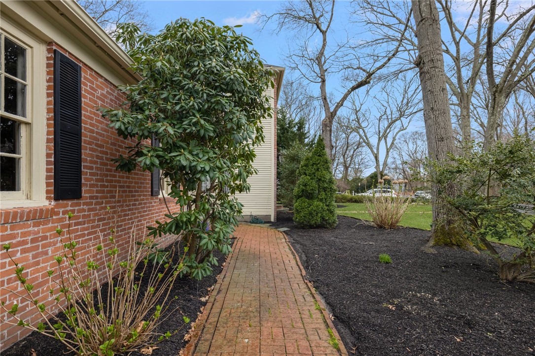 2 Lansdowne Road Warwick, RI 02888 - Photo 36 of 49 This home offers multiple points of access on almost all sides.