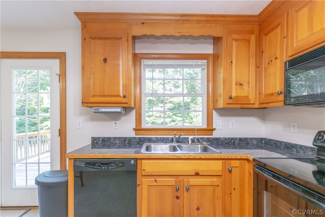 24 Will Davis Road Hanover, VA 23069 - Photo 10 of 19 Gallery Image 10