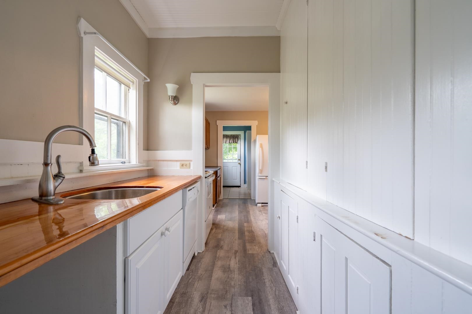 28 Back River Road Dover, NH 03820 - Photo 12 of 15