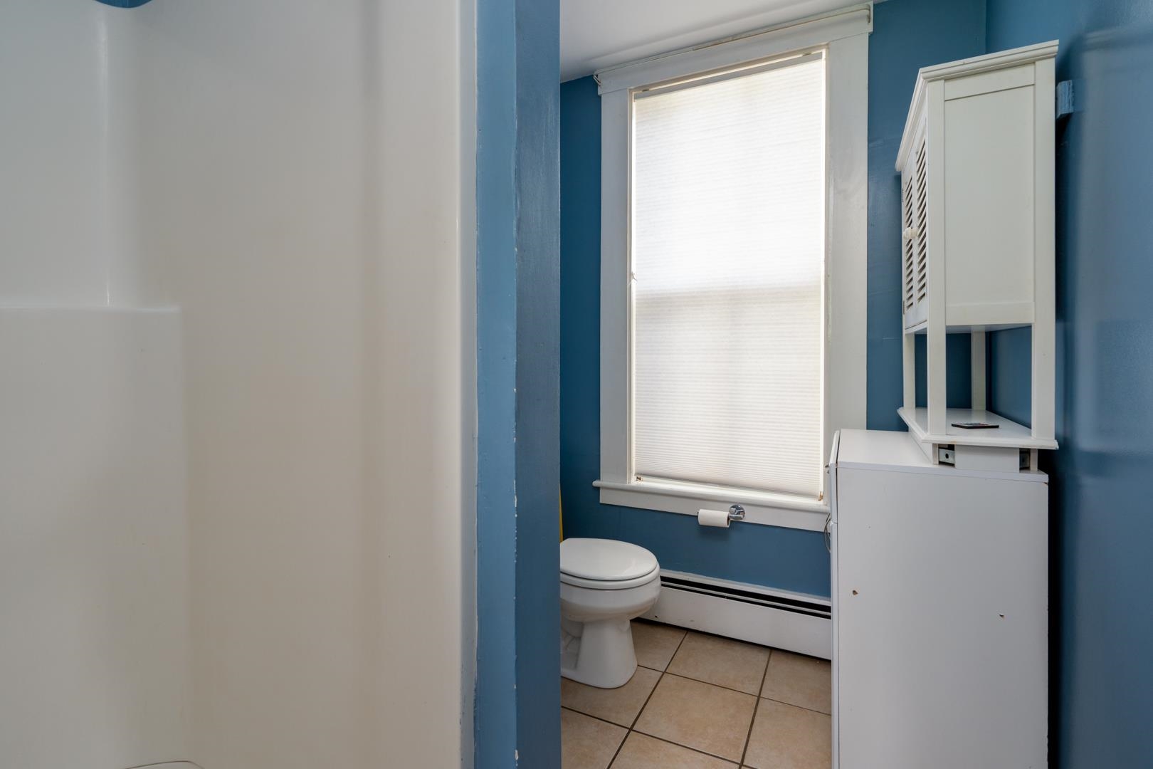 28 Back River Road Dover, NH 03820 - Photo 3 of 15