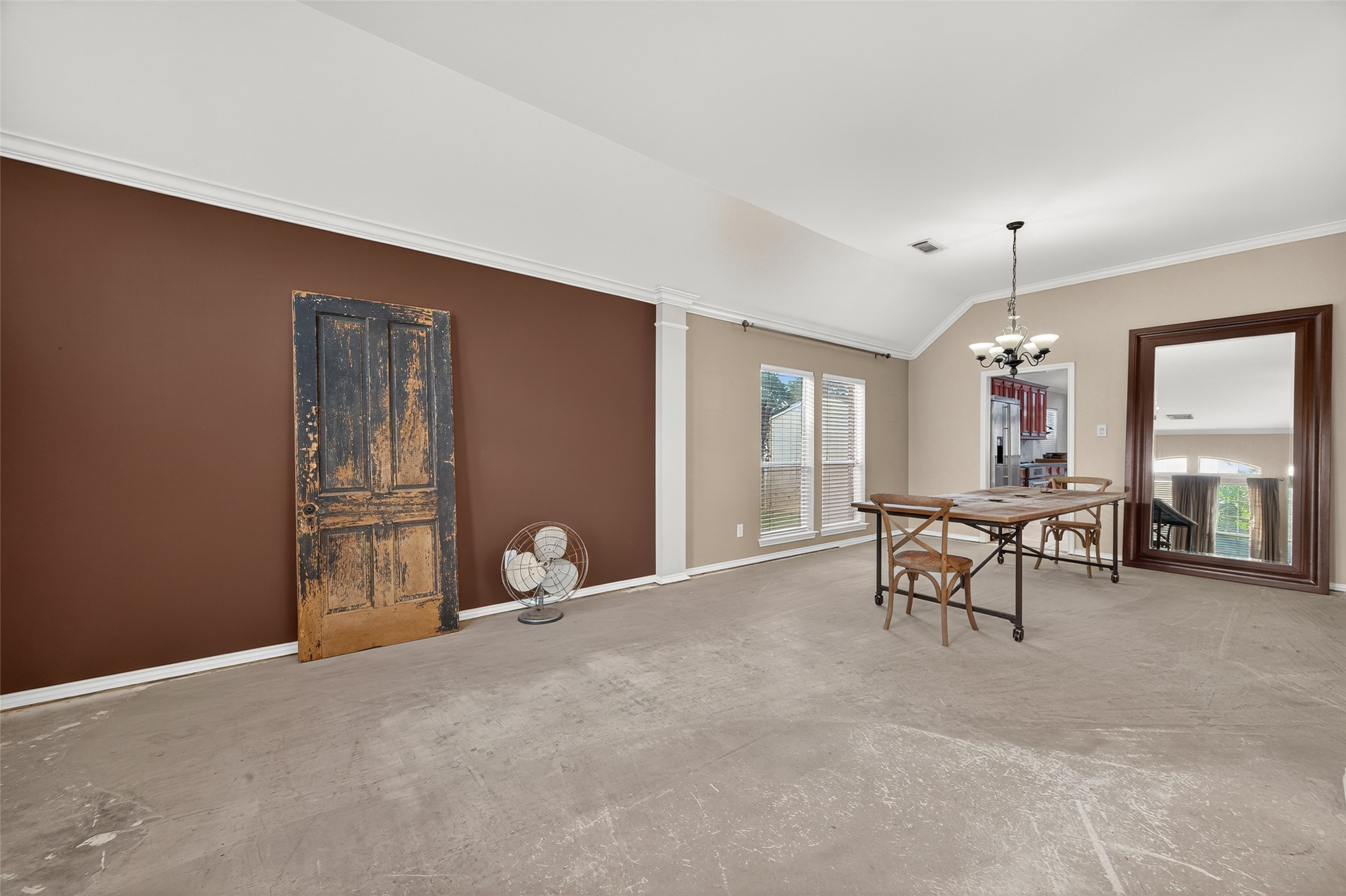 3131 Valley Court Manvel, TX 77578 - Photo 5 of 38 a view of a livingroom with furniture and a window