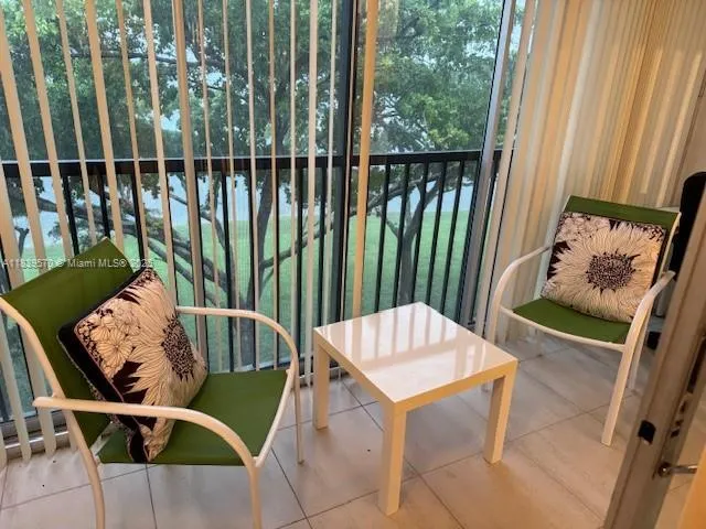 $215,000 | 901 Southwest 141st Avenue, Unit 405M, Pembroke Pines, FL 33027