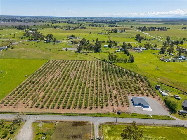 $620,000 | 24565 Foster Road, Corning, CA 96021