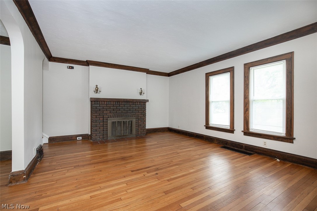 912 Cambridge Road, Unit B Cleveland Heights, OH 44121 - Photo 6 of 34
