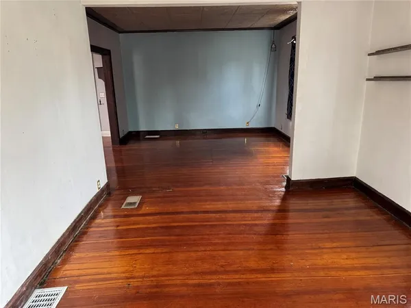 $87,500 | 709 Mayo Street, Carlinville, IL 62626