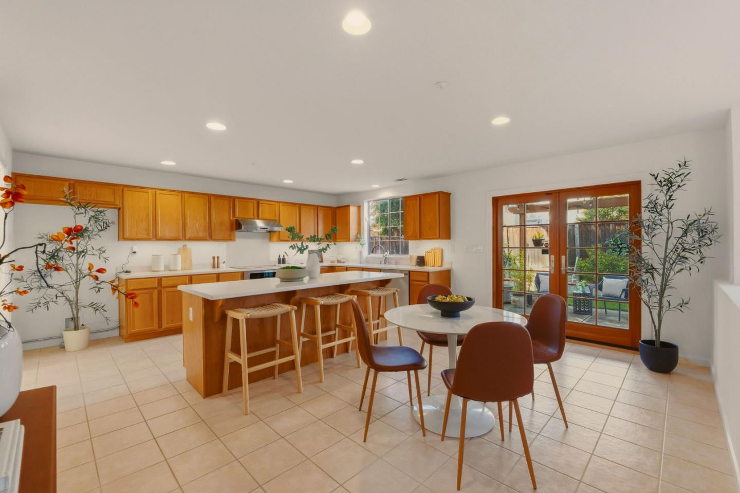 32762 Folklore Loop Union City, CA 94587 - Photo 11 of 57