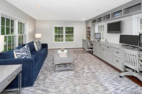 $1,995,000 | 12 Brandon Drive, Mount Kisco, NY 10549