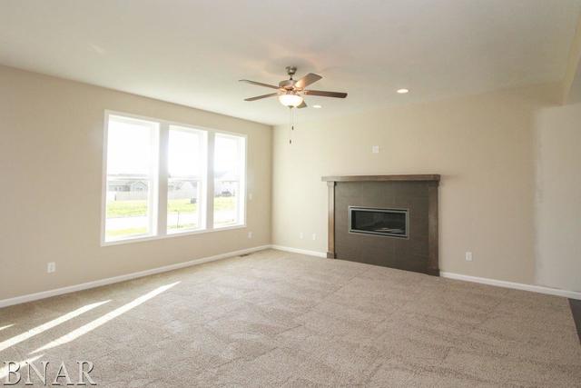 400 Bob White Way Normal, IL 61761 - Photo 9 of 30