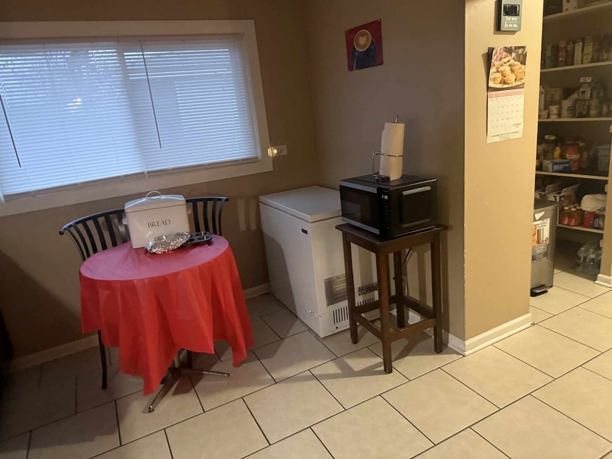 1375 Forest Place Calumet City, IL 60409 - Photo 6 of 7 a view of a room with gym equipment