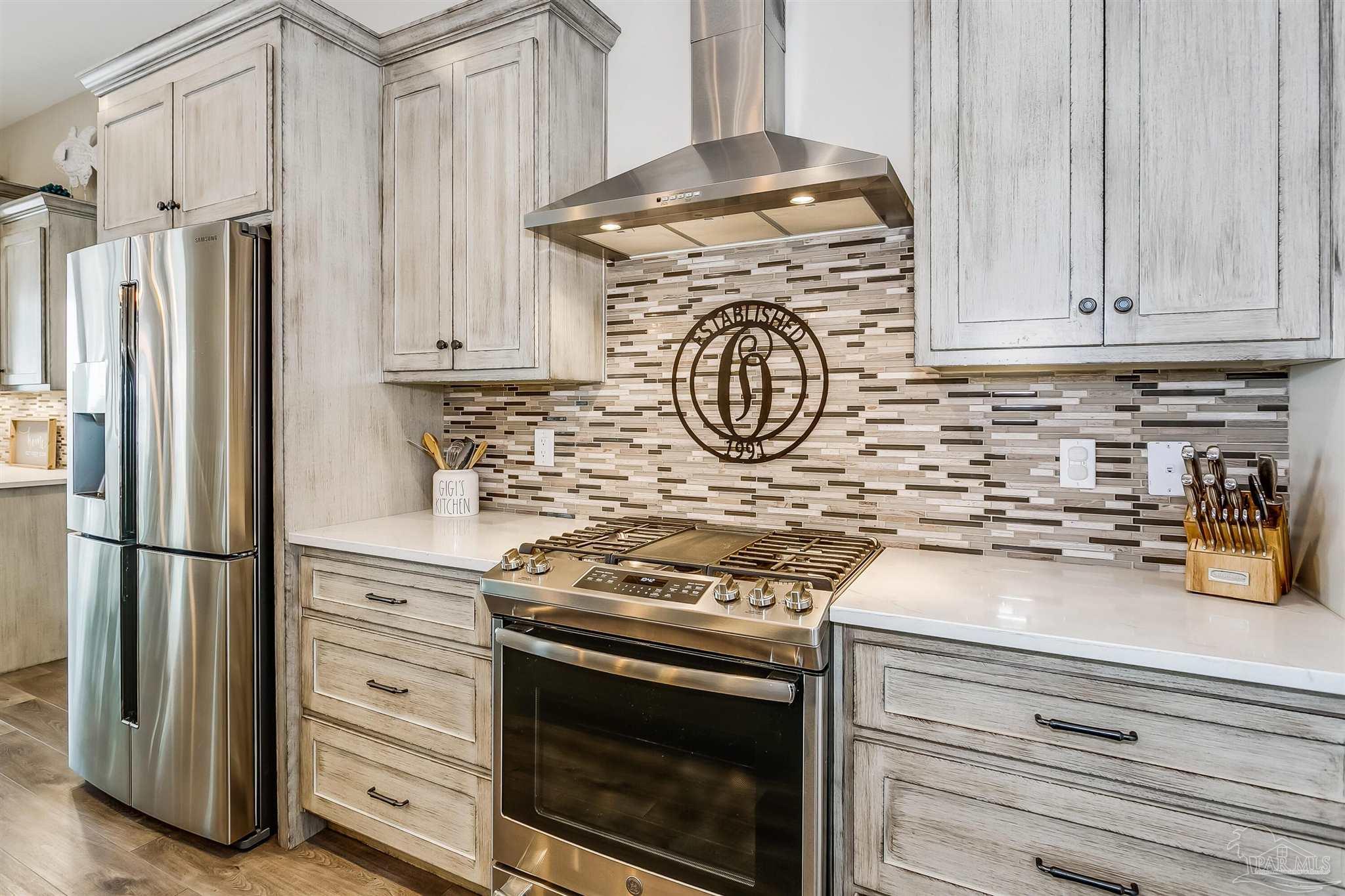 7677 Petersen Point Road Milton, FL 32583 - Photo 15 of 50 Gallery Image 15