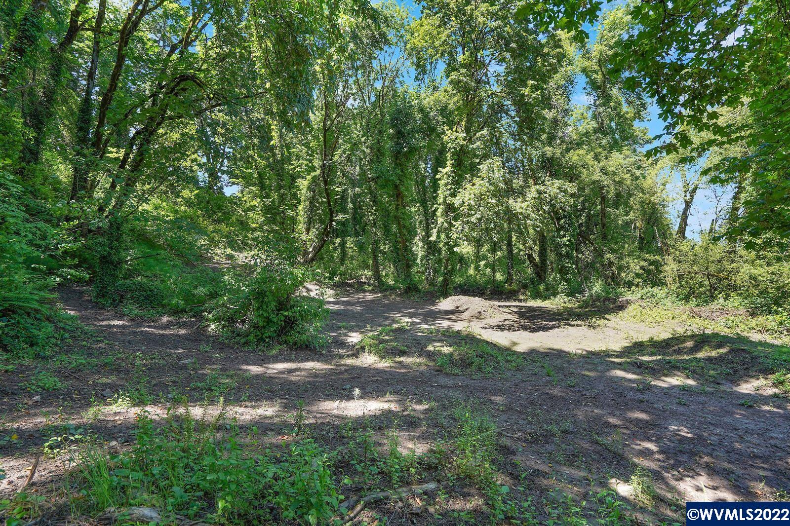 6240 Wallace Road Northwest Salem, OR 97304 - Photo 10 of 40 Gallery Image 10