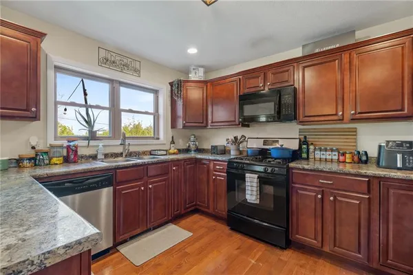 $284,900 | 372 Cherokee Drive, Beaver Falls, PA 15010