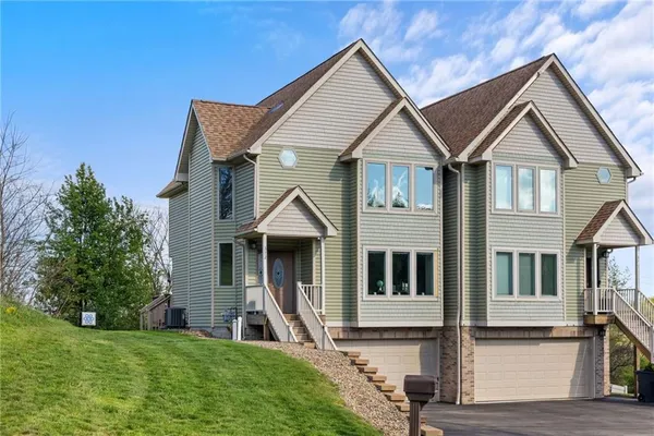 $284,900 | 372 Cherokee Drive, Beaver Falls, PA 15010