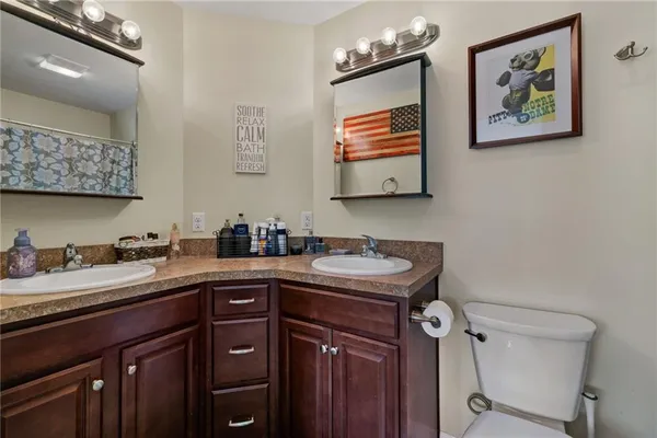 $284,900 | 372 Cherokee Drive, Beaver Falls, PA 15010