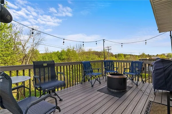 $284,900 | 372 Cherokee Drive, Beaver Falls, PA 15010