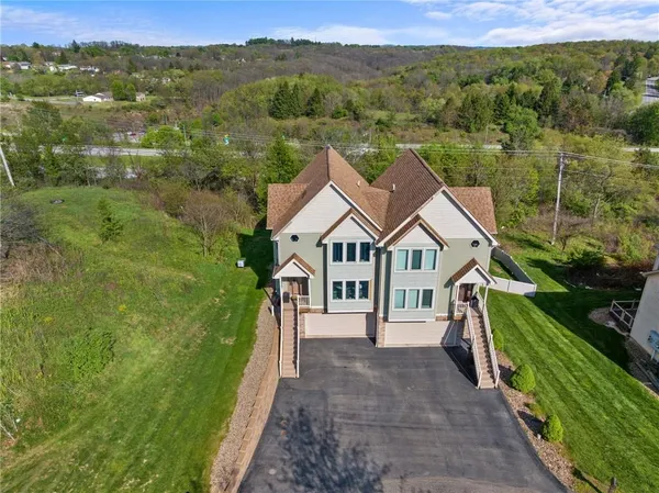 $284,900 | 372 Cherokee Drive, Beaver Falls, PA 15010