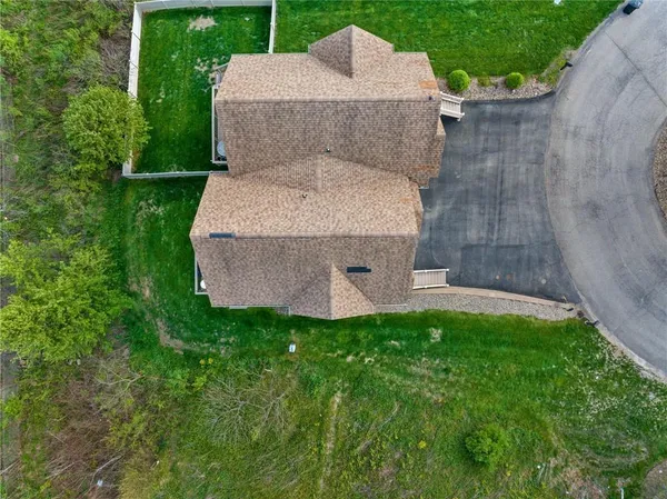 $284,900 | 372 Cherokee Drive, Beaver Falls, PA 15010