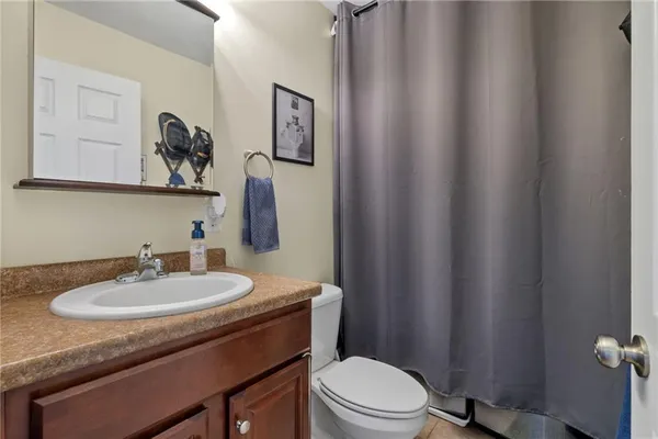 $284,900 | 372 Cherokee Drive, Beaver Falls, PA 15010