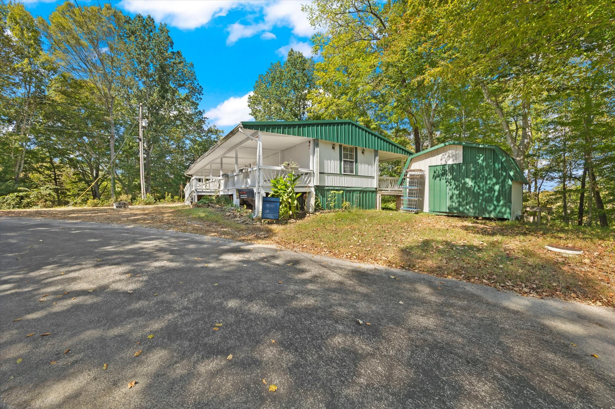 428 James White Road Celina, TN 38551 - Photo 22 of 31