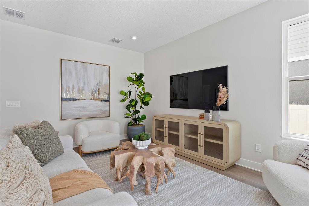 759 48th Avenue North St. Petersburg, FL 33703 - Photo 11 of 44