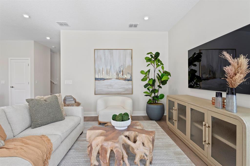 759 48th Avenue North St. Petersburg, FL 33703 - Photo 13 of 44