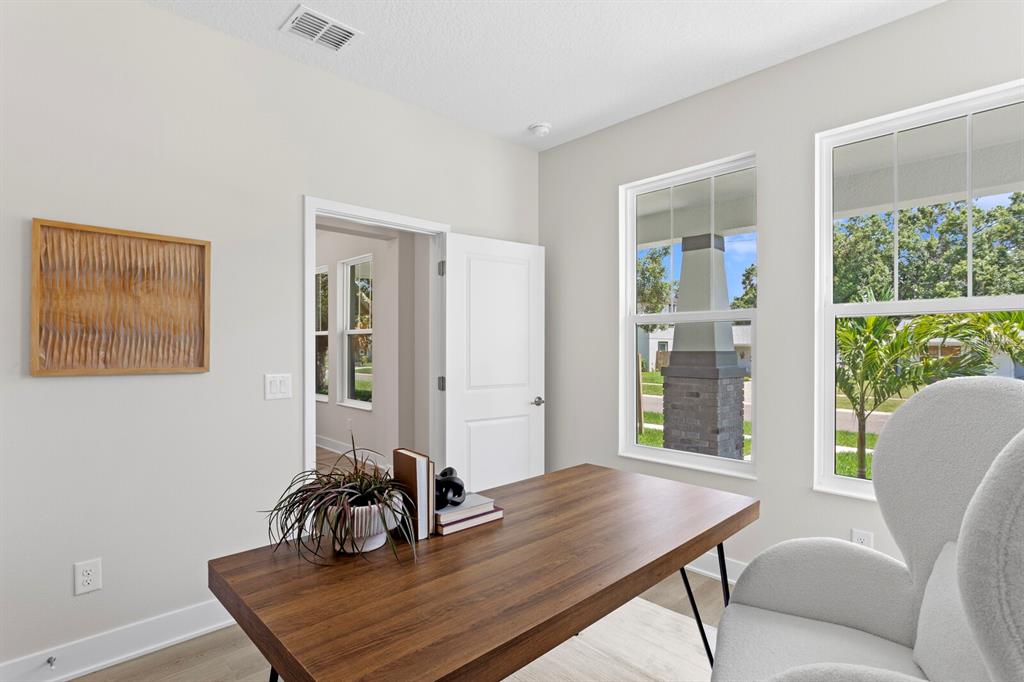 759 48th Avenue North St. Petersburg, FL 33703 - Photo 17 of 44