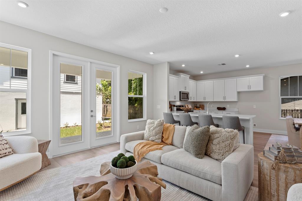 759 48th Avenue North St. Petersburg, FL 33703 - Photo 10 of 44