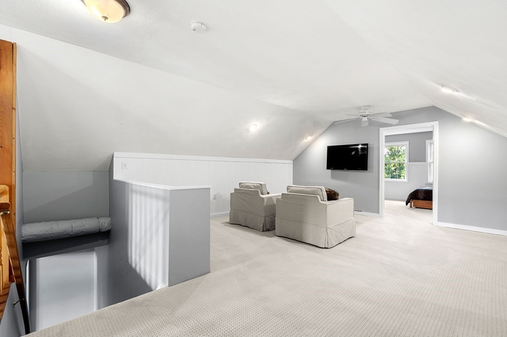 49 Lynnbrook Road Lynnfield, MA 01940 - Photo 22 of 35 Gallery Image 22