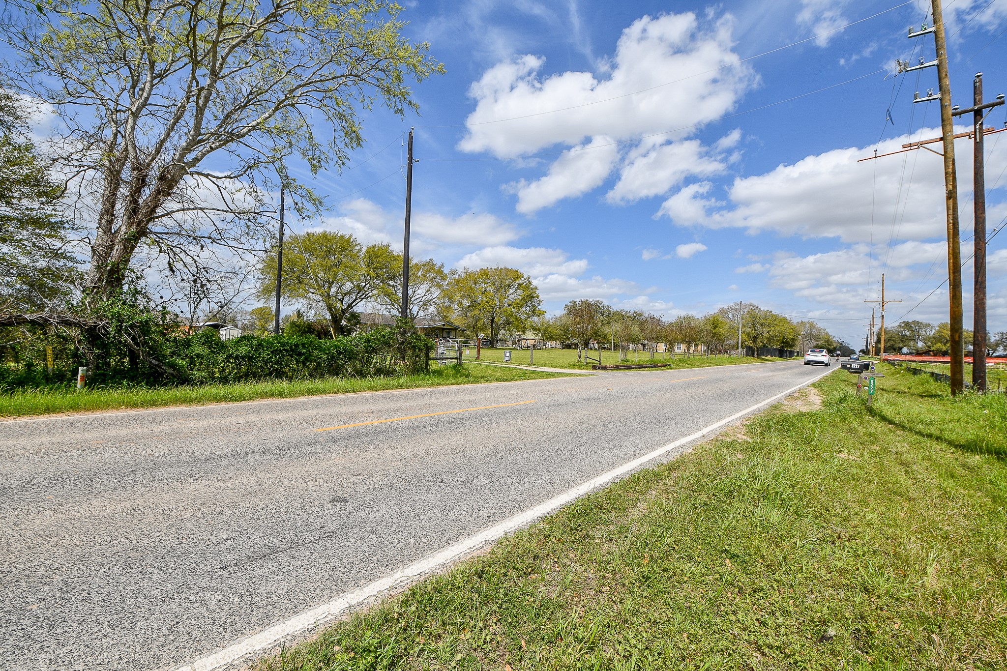 8227 Katy Hockley Road Katy, TX 77493 - Photo 14 of 20 a view of a yard with a fountain