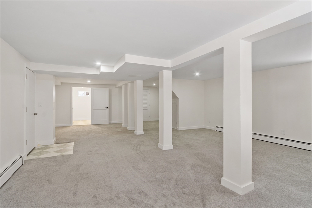 114 Lake Street Peabody, MA 01960 - Photo 32 of 42