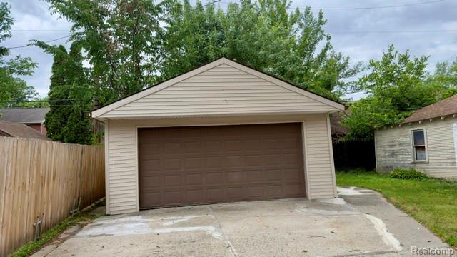 5535 Yorkshire Road Detroit, MI 48224 - Photo 3 of 18