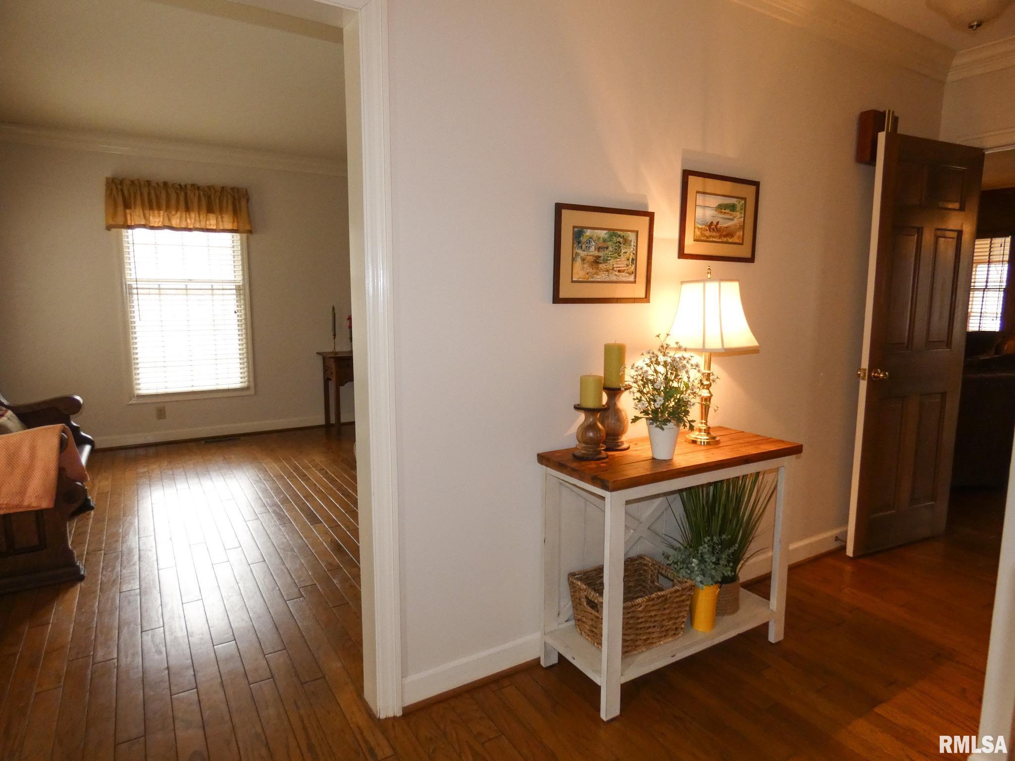 225 West Windflower Way Dunlap, IL 61525 - Photo 5 of 38