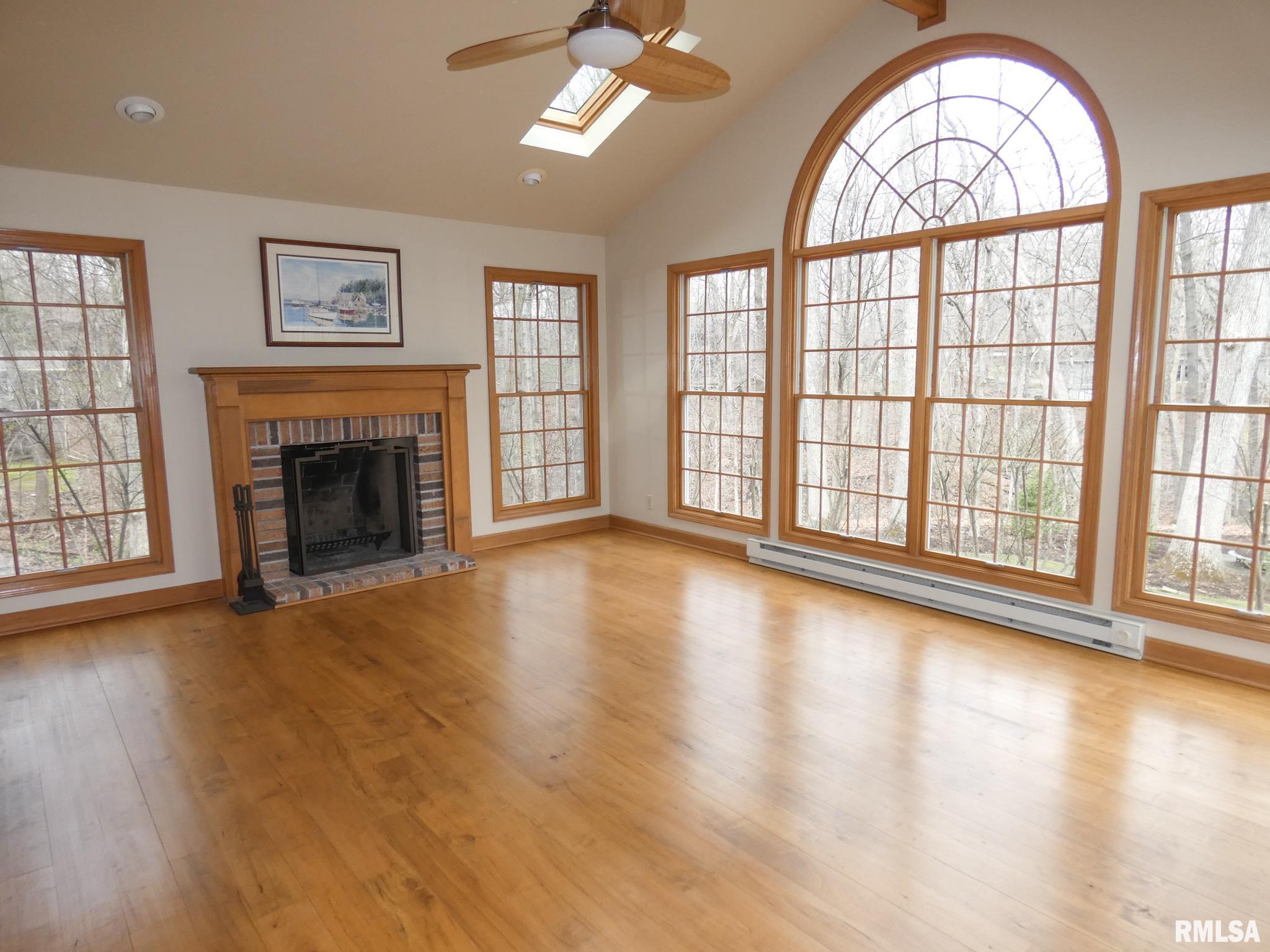 225 West Windflower Way Dunlap, IL 61525 - Photo 10 of 38