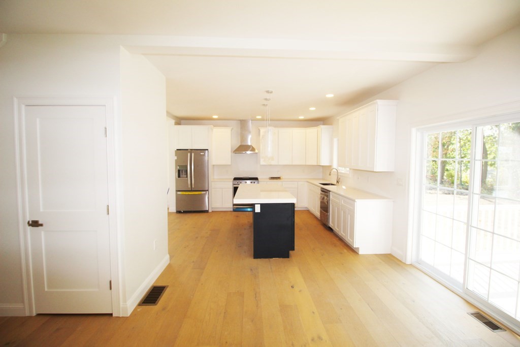 54 Kent Road Lynn, MA 01904 - Photo 26 of 29 Gallery Image 26