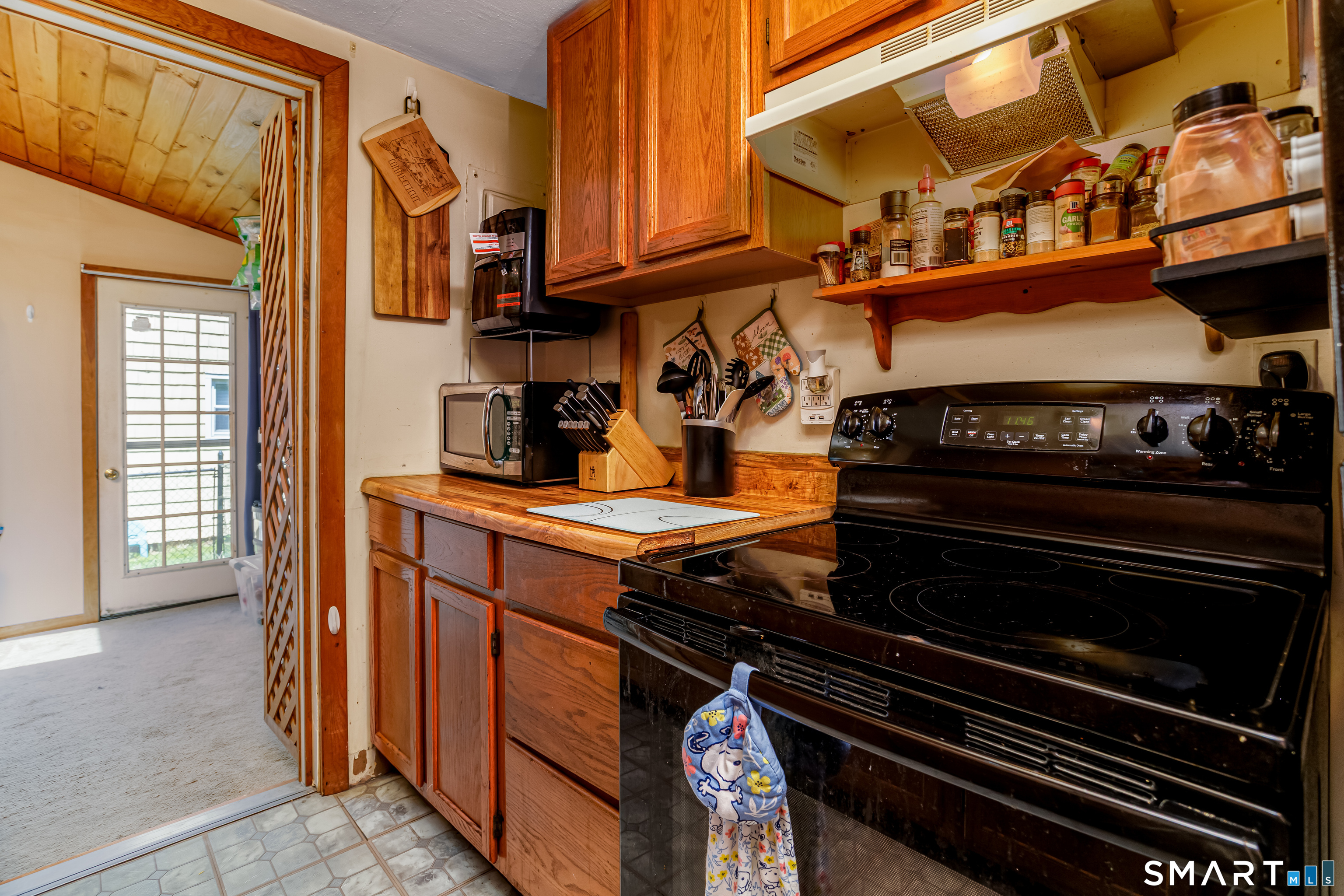 2671 Main Street Coventry, CT 06238 - Photo 17 of 40