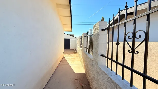 $1,199 | 4109 East Moreland Street, Unit 2, Phoenix, AZ 85008