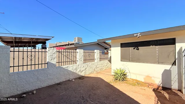 $1,199 | 4109 East Moreland Street, Unit 2, Phoenix, AZ 85008