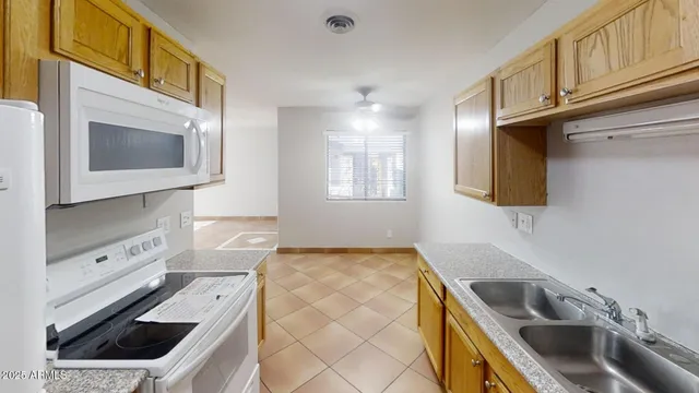 $1,199 | 4109 East Moreland Street, Unit 2, Phoenix, AZ 85008