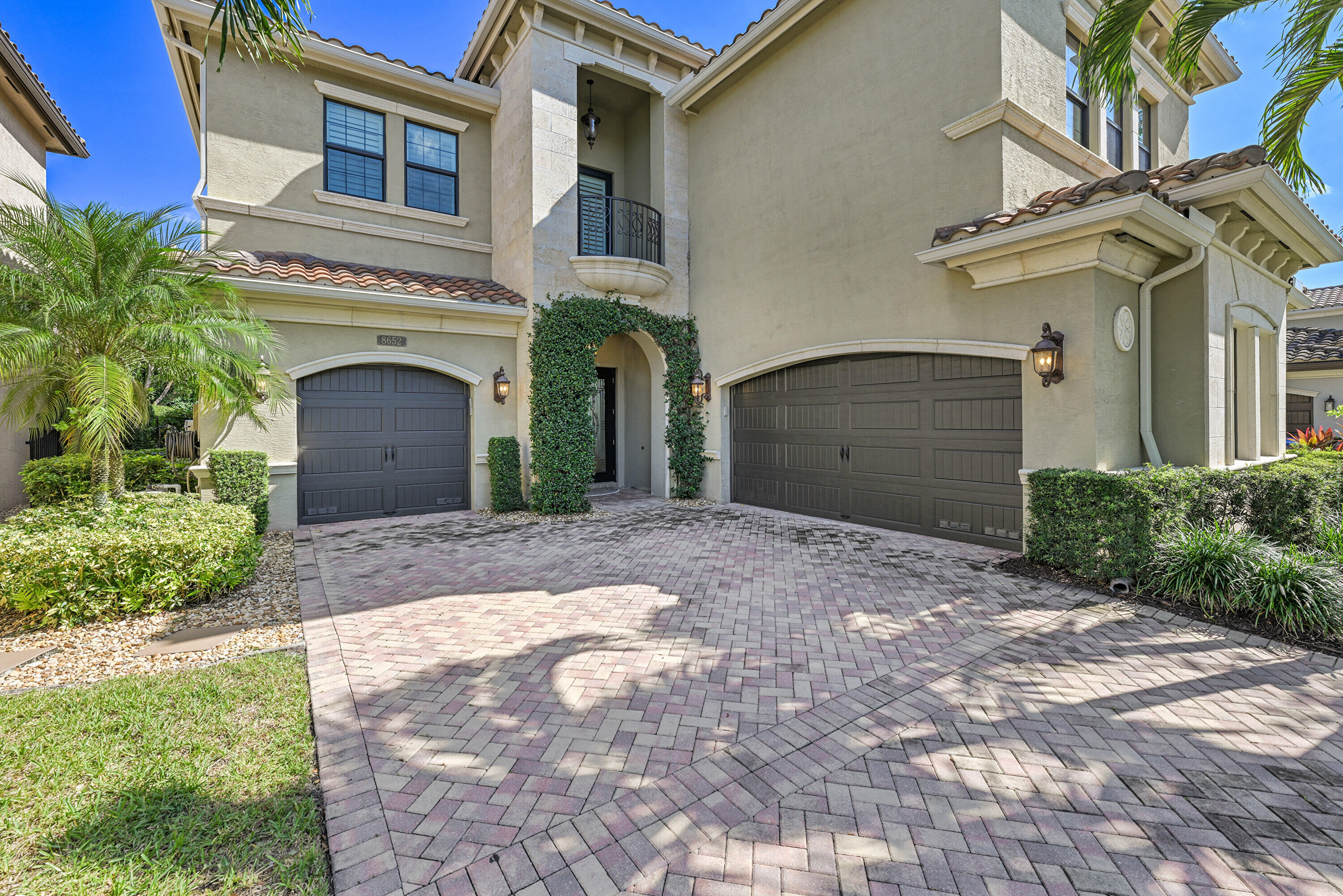 8652 Lewis River Road Delray Beach, FL 33446 - Photo 8 of 85 07_1 (7)