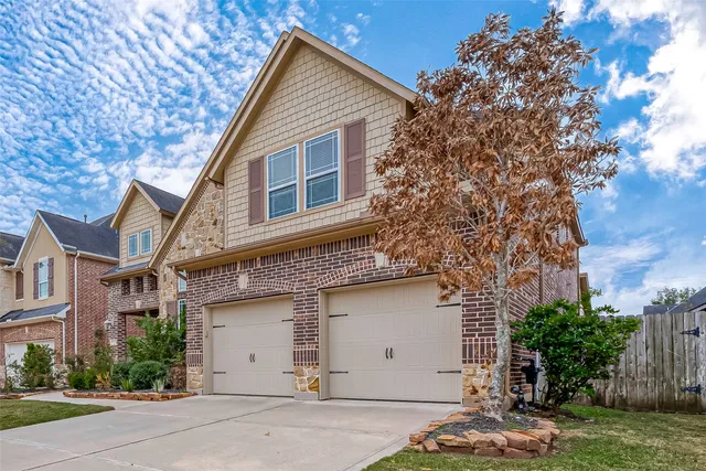 $549,000 | 4522 Marilee Chris Court, Sugar Land, TX 77479