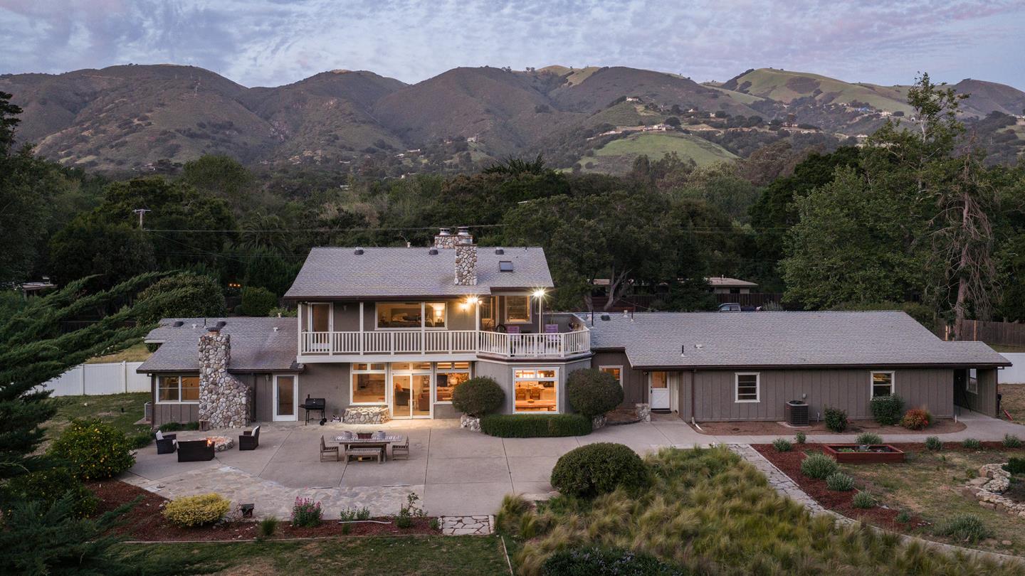 56 West Garzas Road Carmel Valley, CA 93924 - Photo 36 of 40