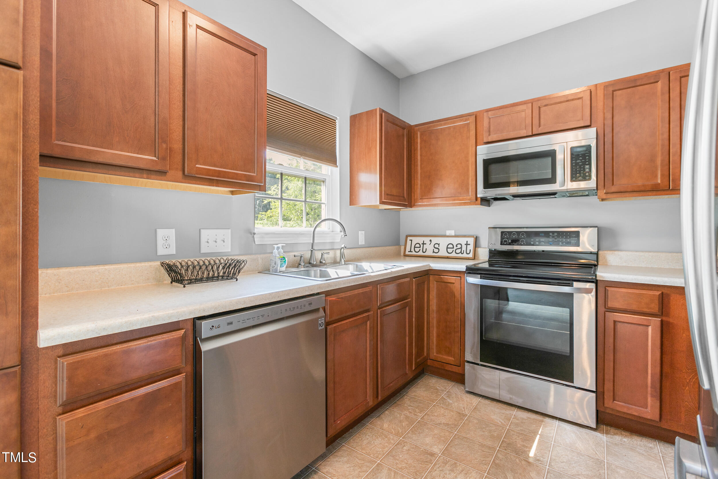 1357 Crawford Road Graham, NC 27253 - Photo 17 of 36 1357 Crawford Road-16