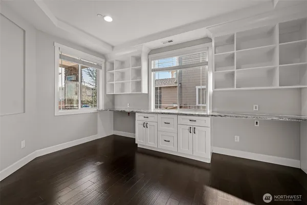 $1,163,000 | 20219 146th Street East, Bonney Lake, WA 98391